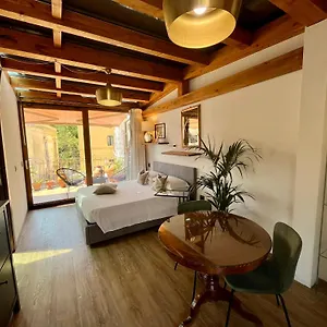 Sole Apartment